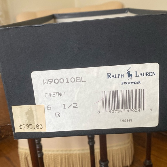 Ralph Lauren Chestnut & Ivory Spectators made in England size 6 1/2 Women’s - Picture 10 of 11
